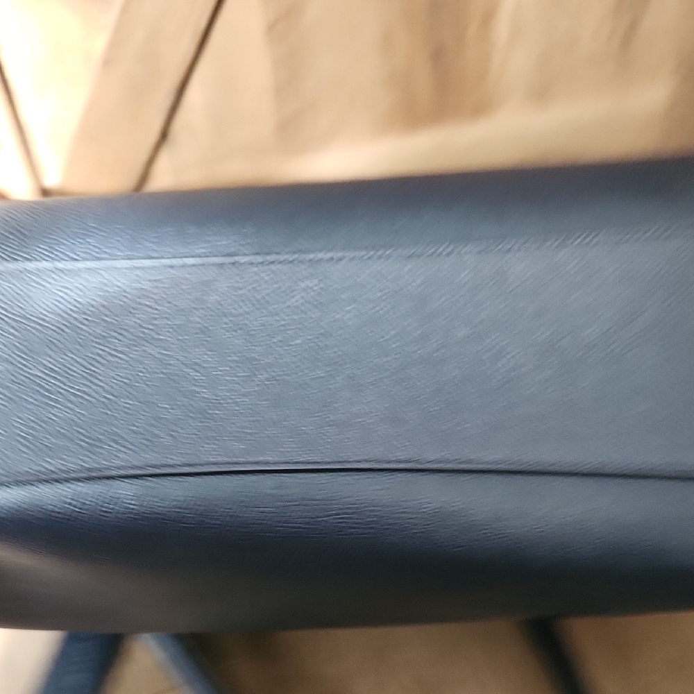 Coach Dark Blue Leather Shoulder Bag - Picture 16 of 16